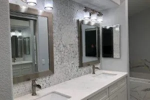 bathroom with backsplash