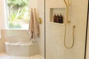 beige bathroom tiles