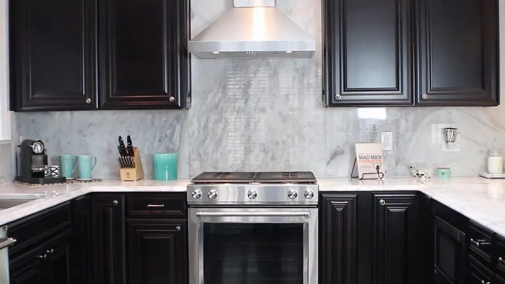 Classic Modern Kitchen Remodeling 1