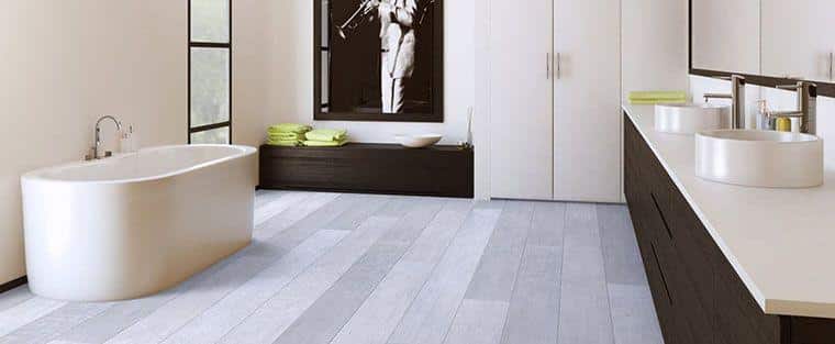 Laminate vs Vinyl: 8 Things You Should Know Before Completing Your Bathroom Remodeling