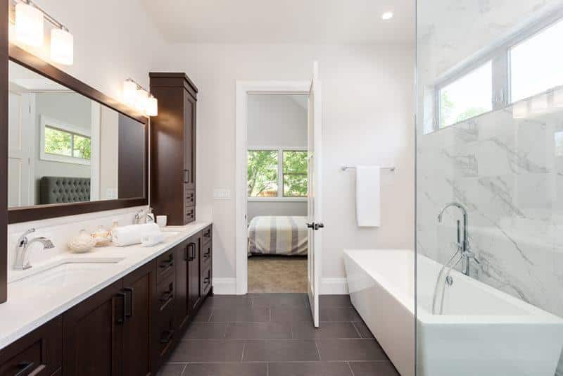 Do I Need a Bathroom Renovation or a Bathroom Remodel?
