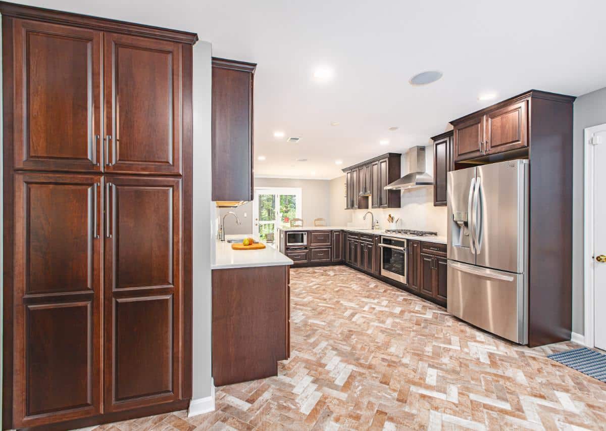 The Latest Trends in Kitchen and Bath Tiles