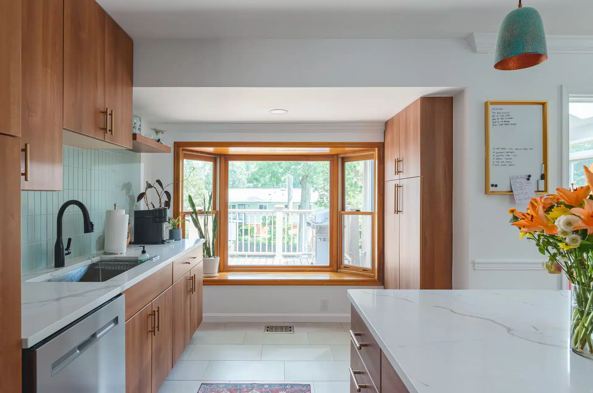 The Impact of Countertop Choices on Your 2024 Kitchen Remodeling Project